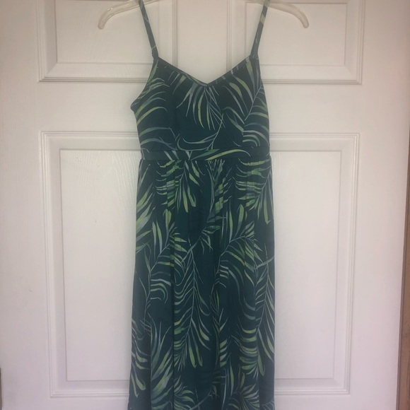 Dress - Picture 5 of 5